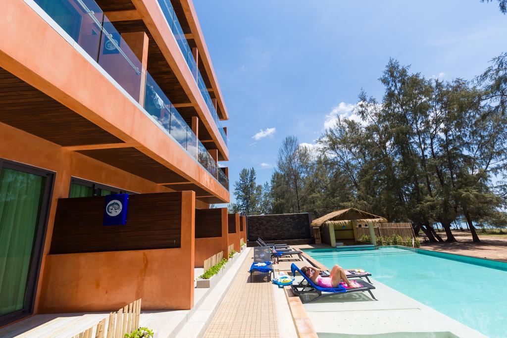 Coriacea Beachfront Boutique Phuket Resort - Sha Plus Mai Khao Buitenkant foto