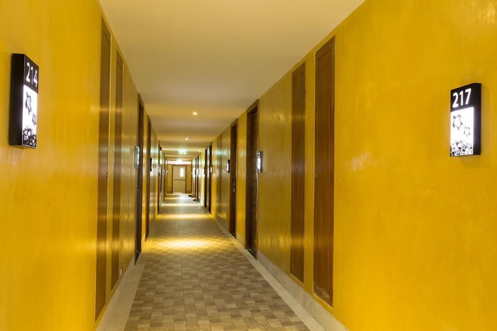 Coriacea Beachfront Boutique Phuket Resort - Sha Plus Mai Khao Buitenkant foto