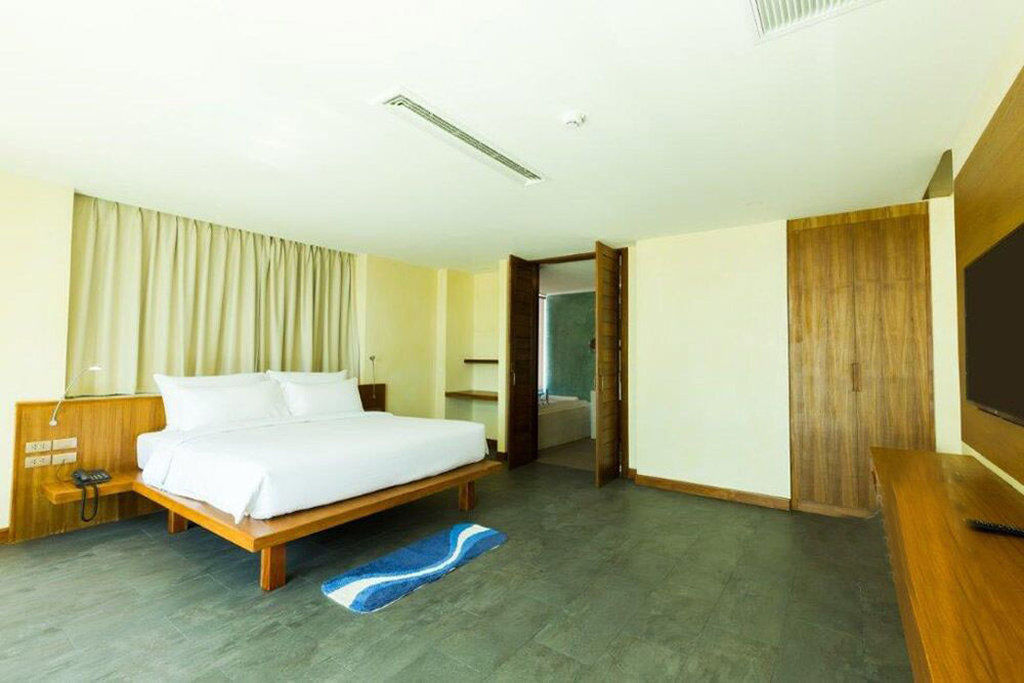 Coriacea Beachfront Boutique Phuket Resort - Sha Plus Mai Khao Buitenkant foto
