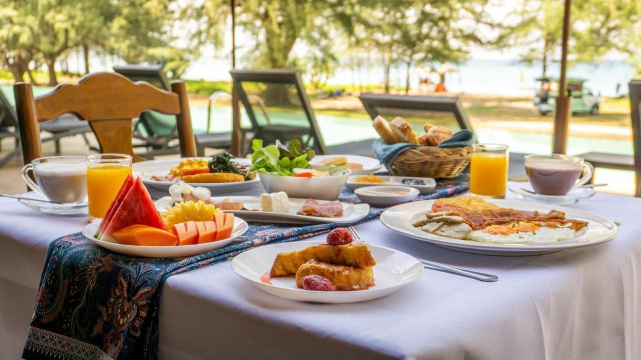 Coriacea Beachfront Boutique Phuket Resort - Sha Plus Mai Khao Buitenkant foto