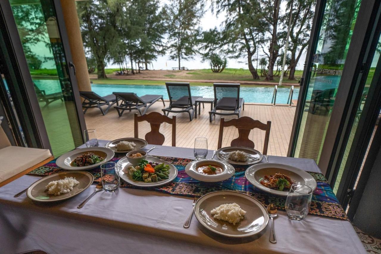 Coriacea Beachfront Boutique Phuket Resort - Sha Plus Mai Khao Buitenkant foto