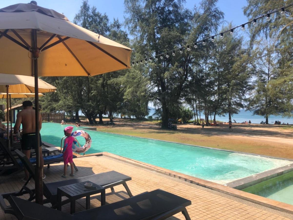 Coriacea Beachfront Boutique Phuket Resort - Sha Plus Mai Khao Buitenkant foto